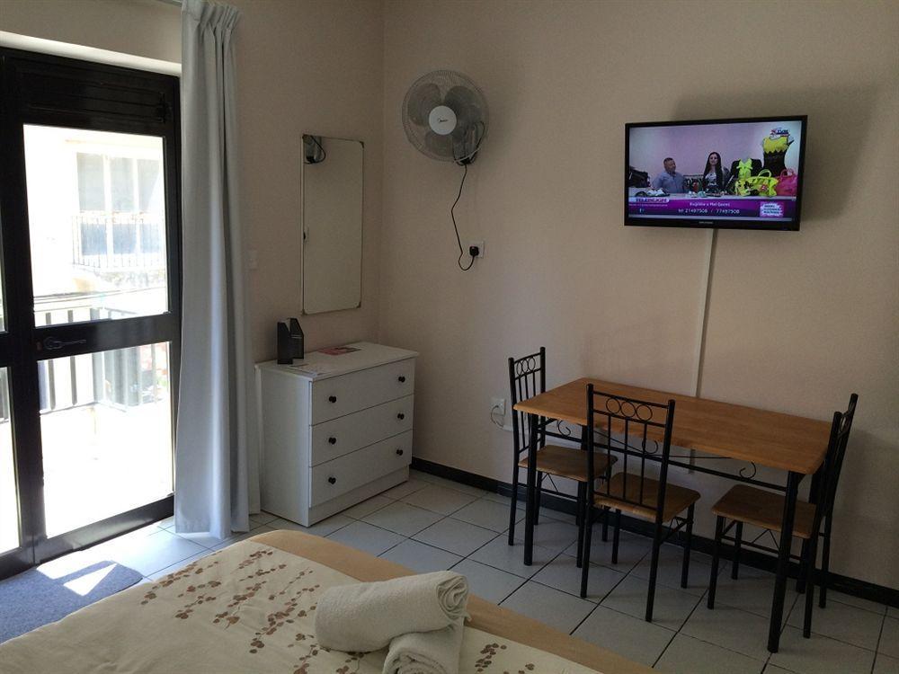 Paceville Apartments Saint Julian's Exterior photo